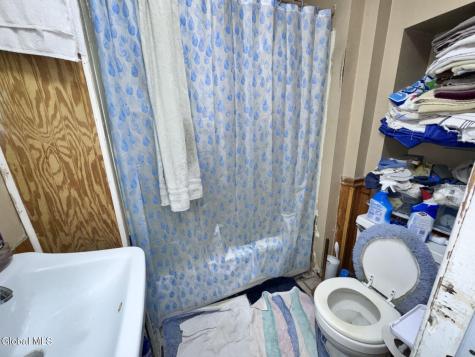 2839 Broadway Rotterdam NY 12306