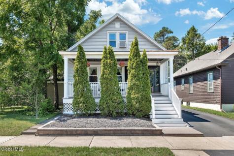 942 Myrtle Avenue Albany NY 12208