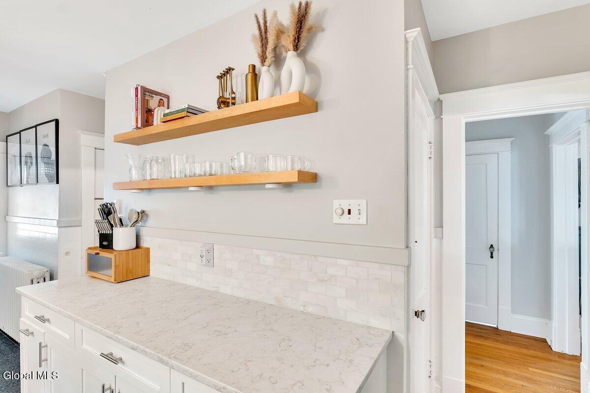 942 Myrtle Avenue Albany NY 12208