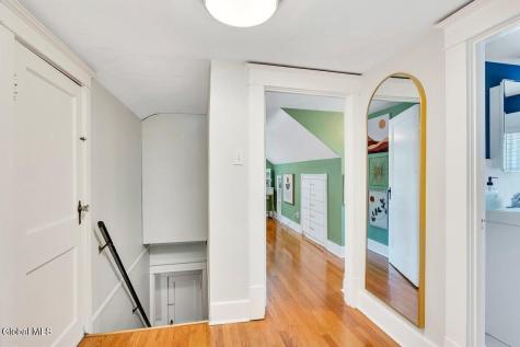 942 Myrtle Avenue Albany NY 12208