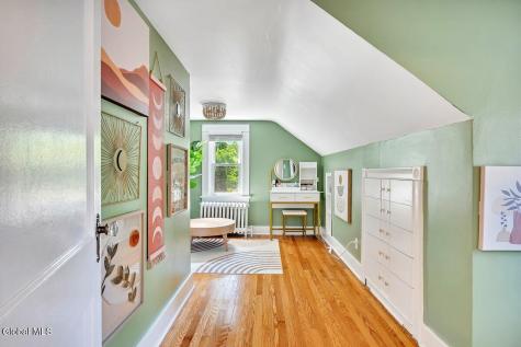 942 Myrtle Avenue Albany NY 12208