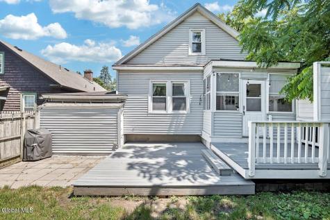 942 Myrtle Avenue Albany NY 12208