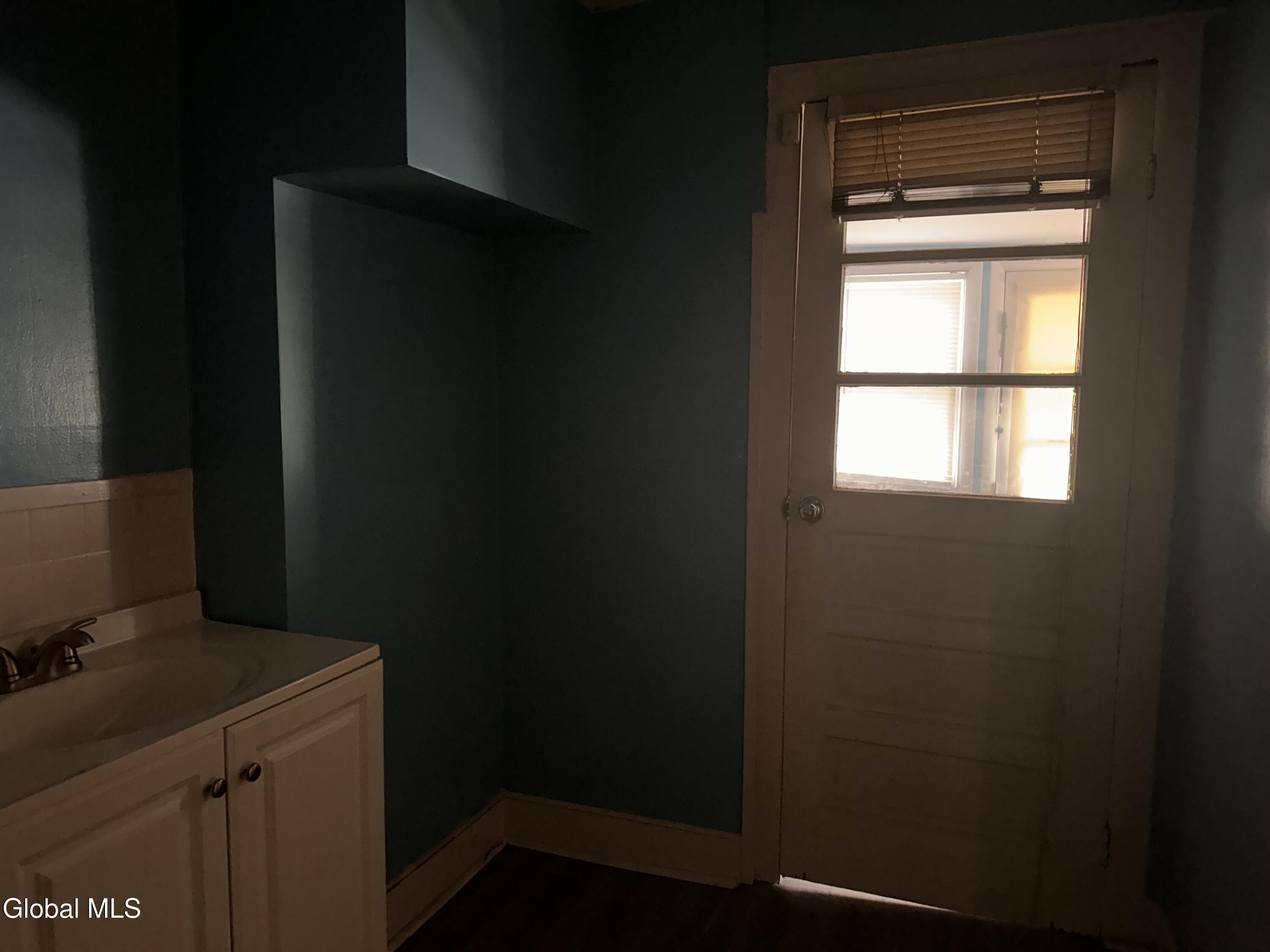 393 3rd Street Troy NY 12180