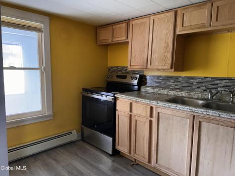 393 3rd Street Troy NY 12180