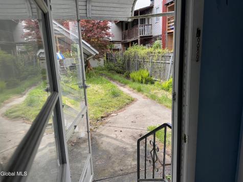 393 3rd Street Troy NY 12180