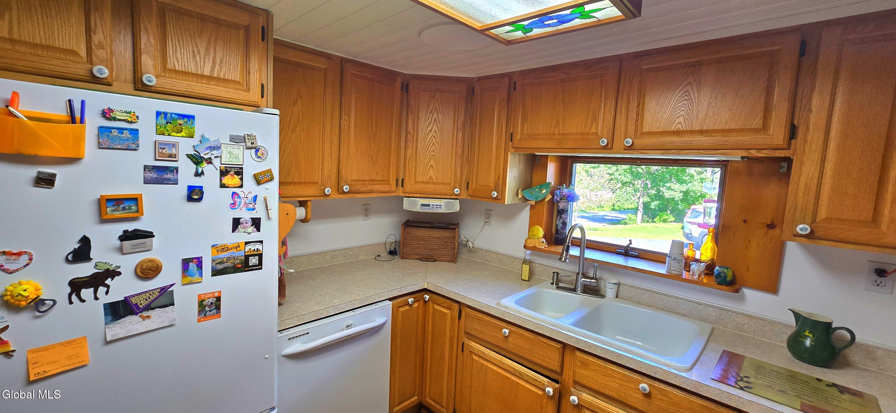 706 E Lykers Road Sprakers NY 12166