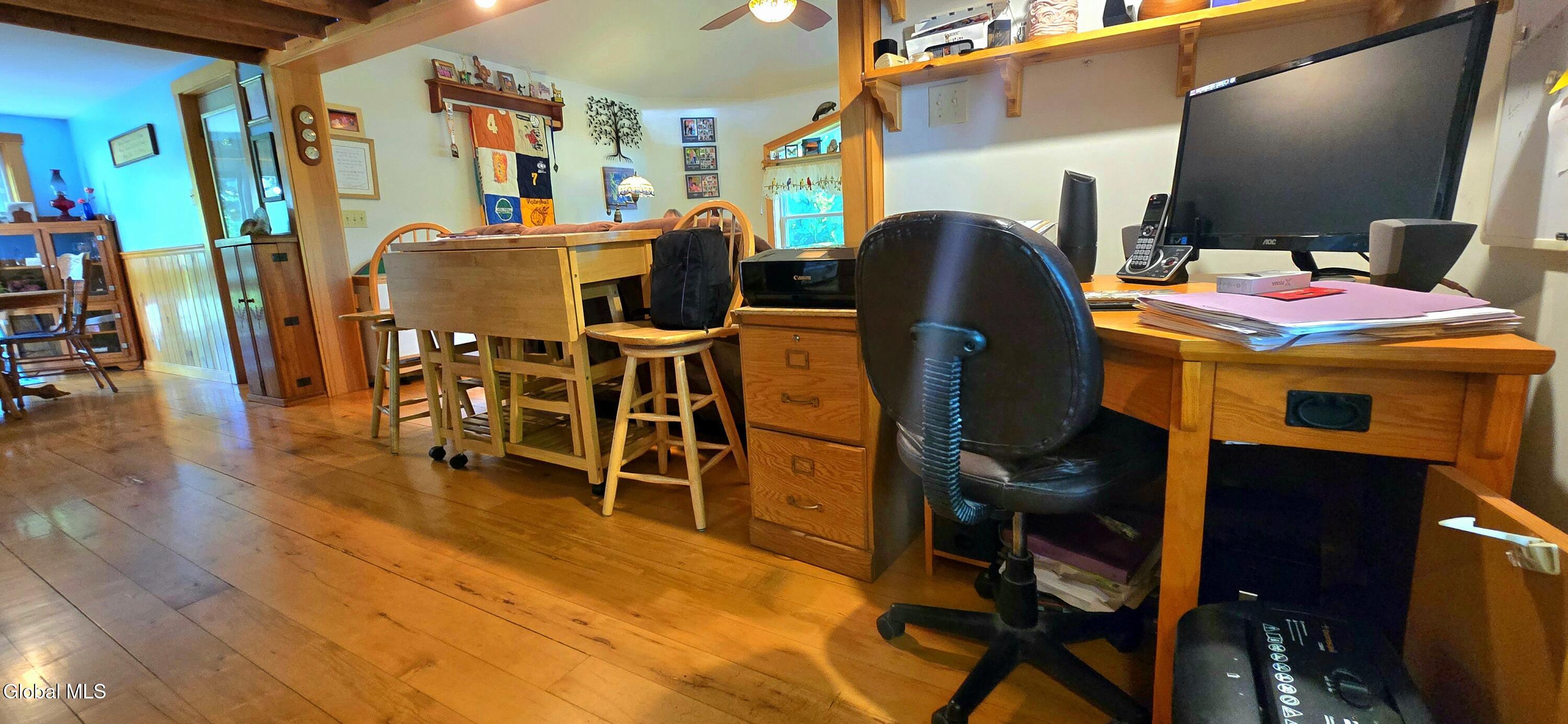 706 E Lykers Road Sprakers NY 12166
