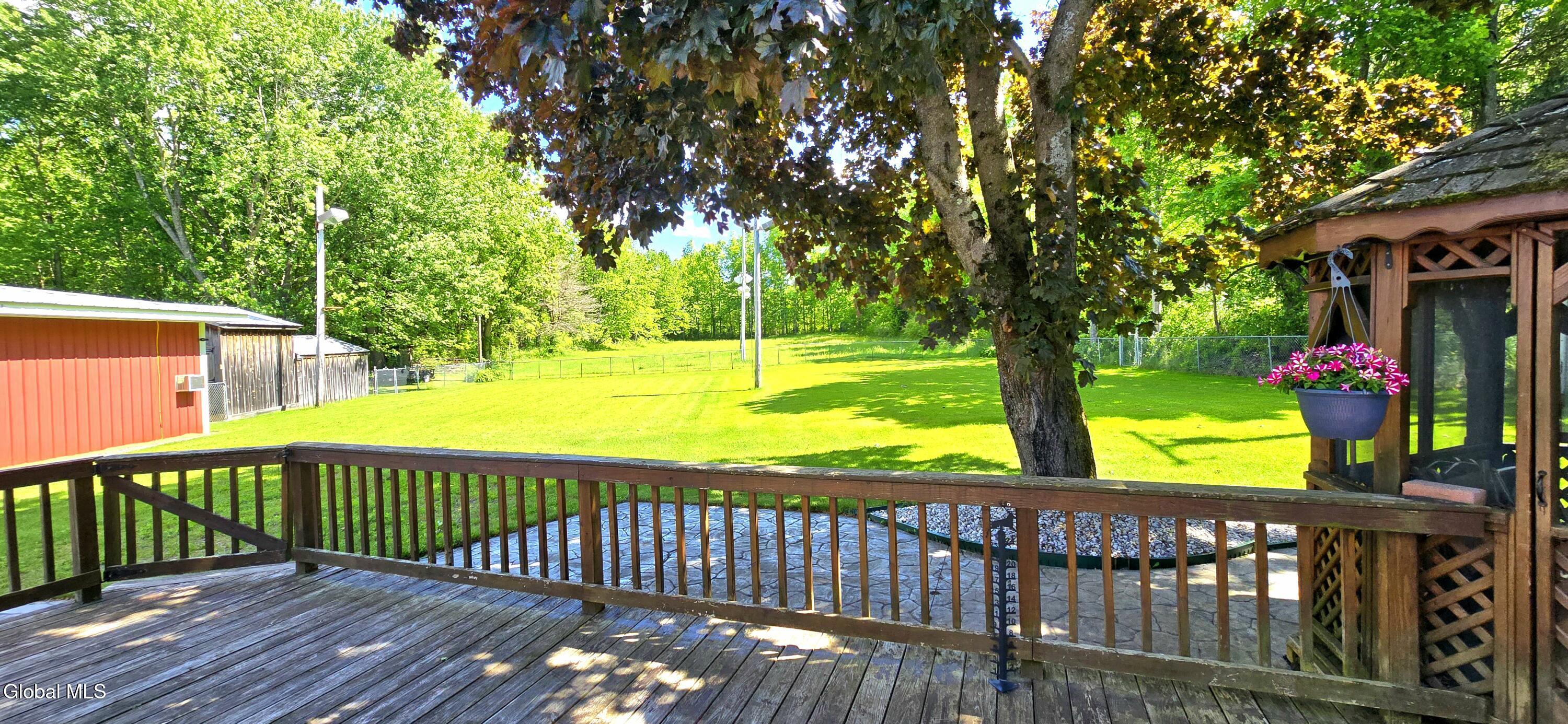 706 E Lykers Road Sprakers NY 12166