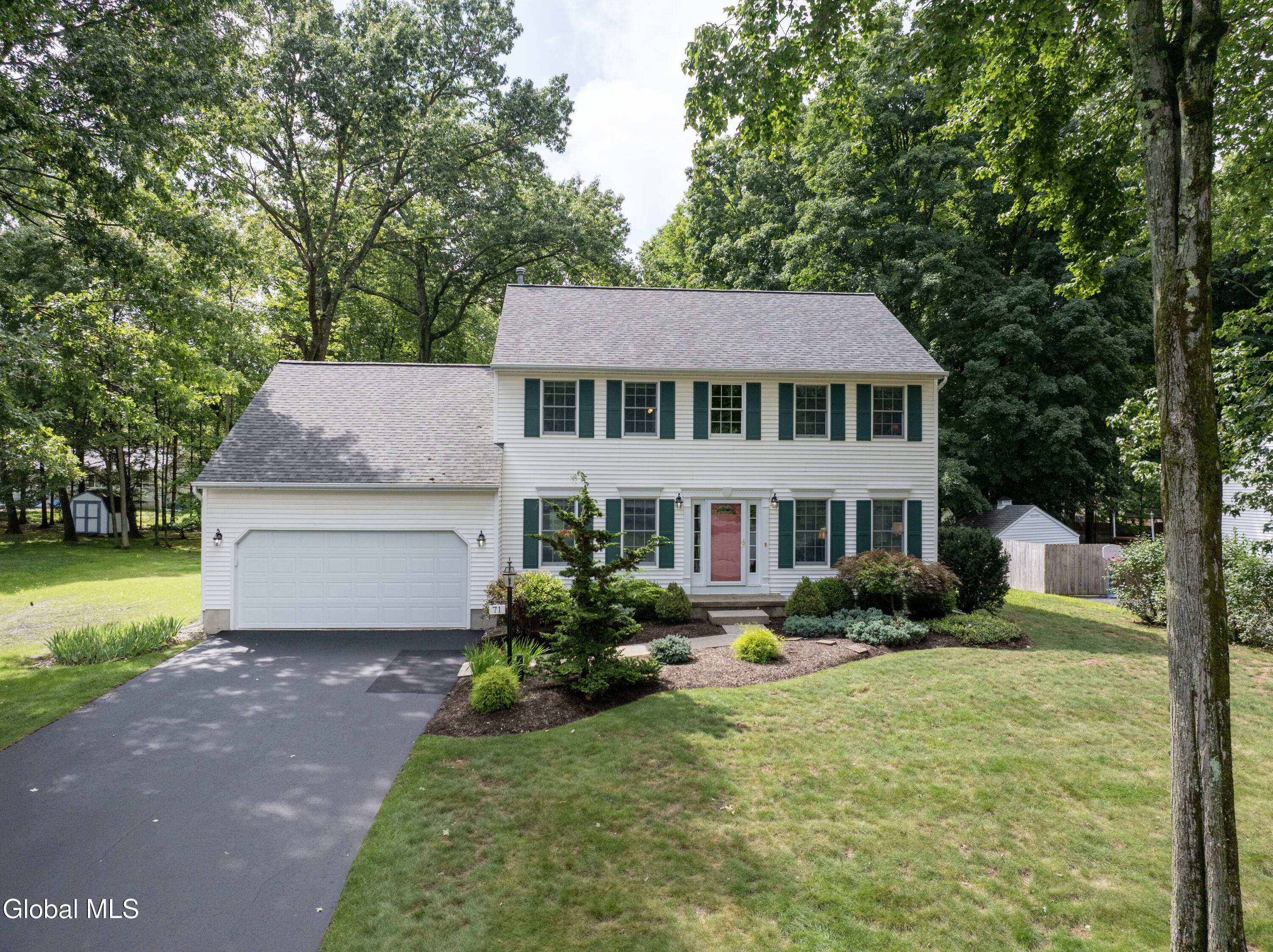 71 Orchardview Drive Halfmoon NY 12065