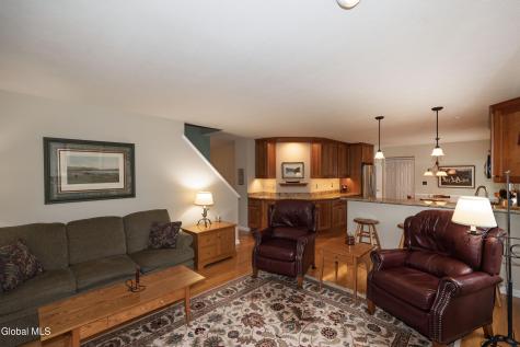 71 Orchardview Drive Halfmoon NY 12065