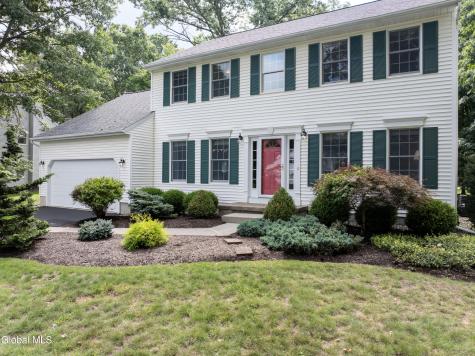 71 Orchardview Drive Halfmoon NY 12065