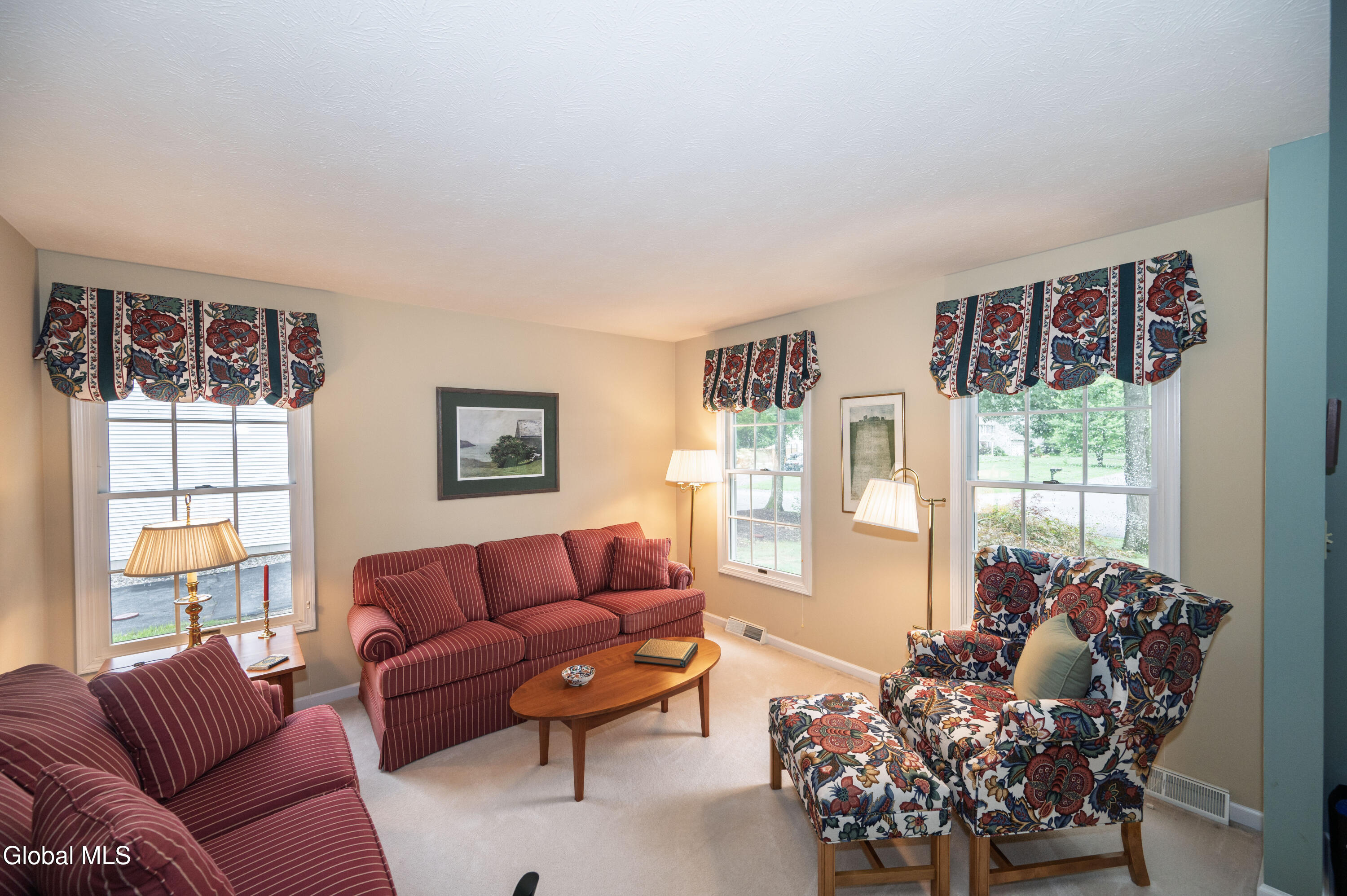71 Orchardview Drive Halfmoon NY 12065