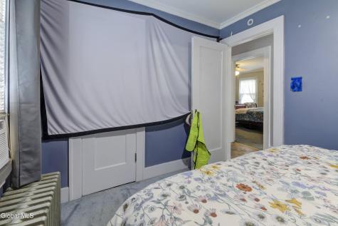 138 5th Avenue Gloversville NY 12078