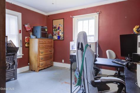 138 5th Avenue Gloversville NY 12078