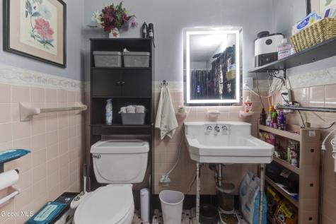 138 5th Avenue Gloversville NY 12078