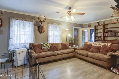 138 5th Avenue Gloversville NY 12078
