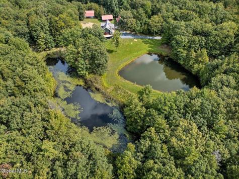 200 Wicked Hollow Way Hampton NY 12837