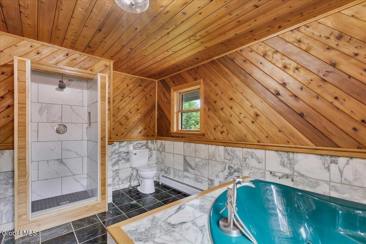 200 Wicked Hollow Way Hampton NY 12837
