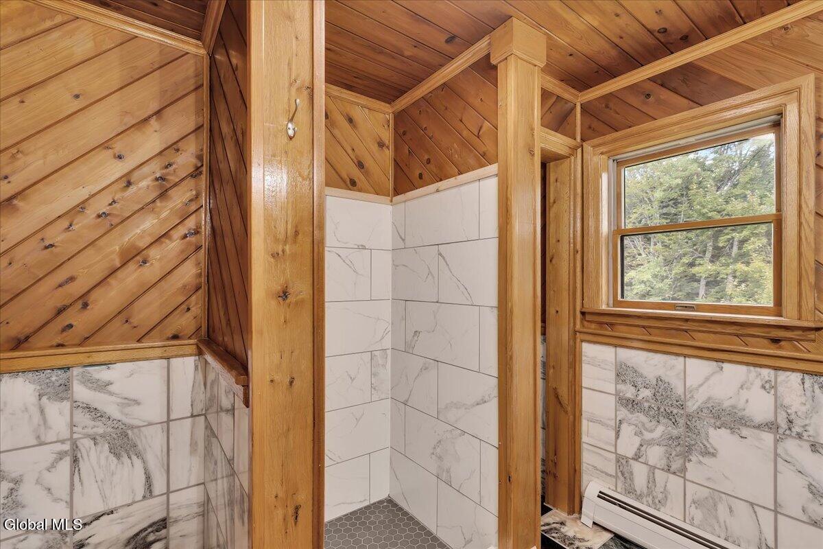 200 Wicked Hollow Way Hampton NY 12837