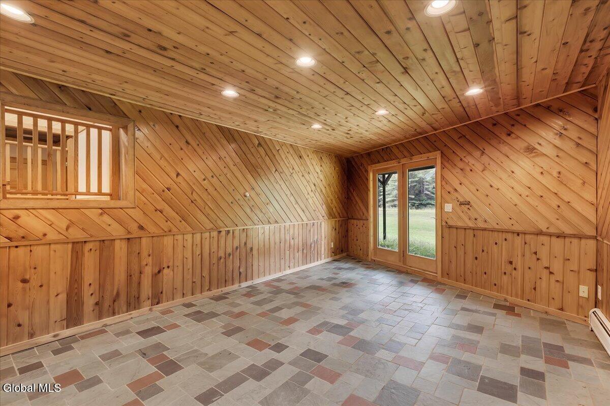 200 Wicked Hollow Way Hampton NY 12837