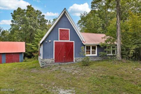 200 Wicked Hollow Way Hampton NY 12837