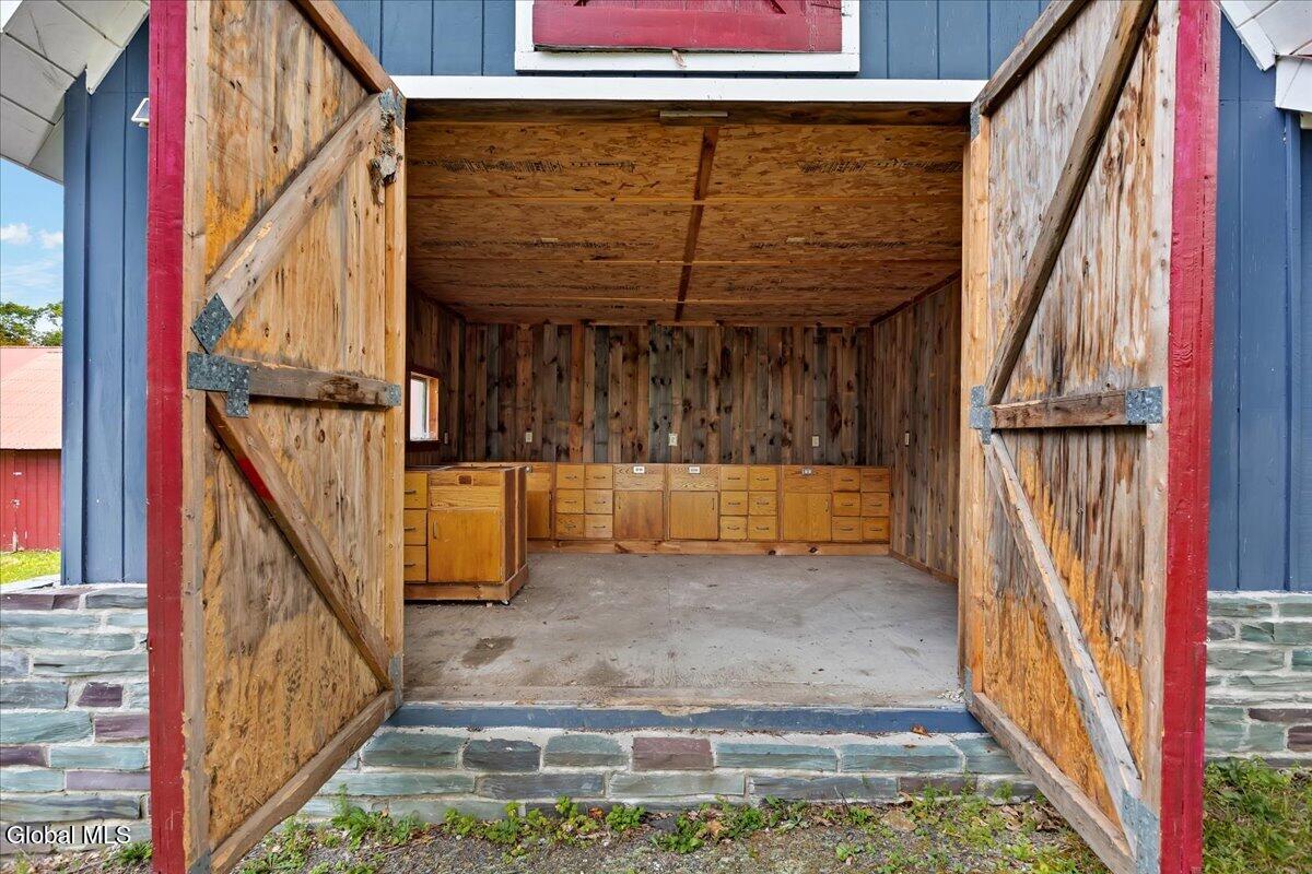 200 Wicked Hollow Way Hampton NY 12837
