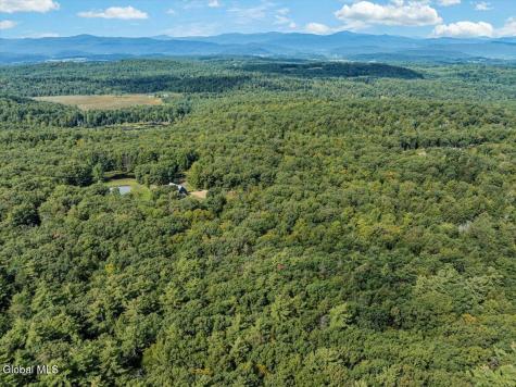 200 Wicked Hollow Way Hampton NY 12837