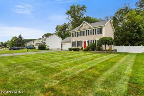 20 Goldfield Lane Rexford NY 12148