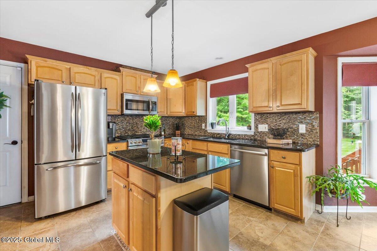 20 Goldfield Lane Rexford NY 12148