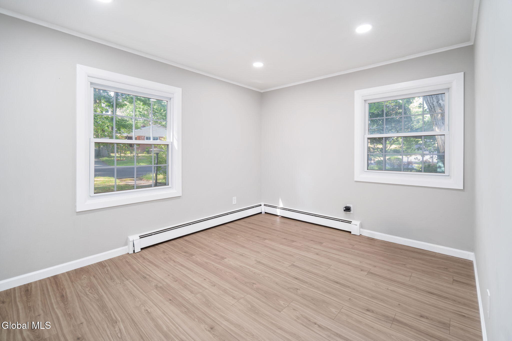 8 Woodland Drive Johnstown NY 12095