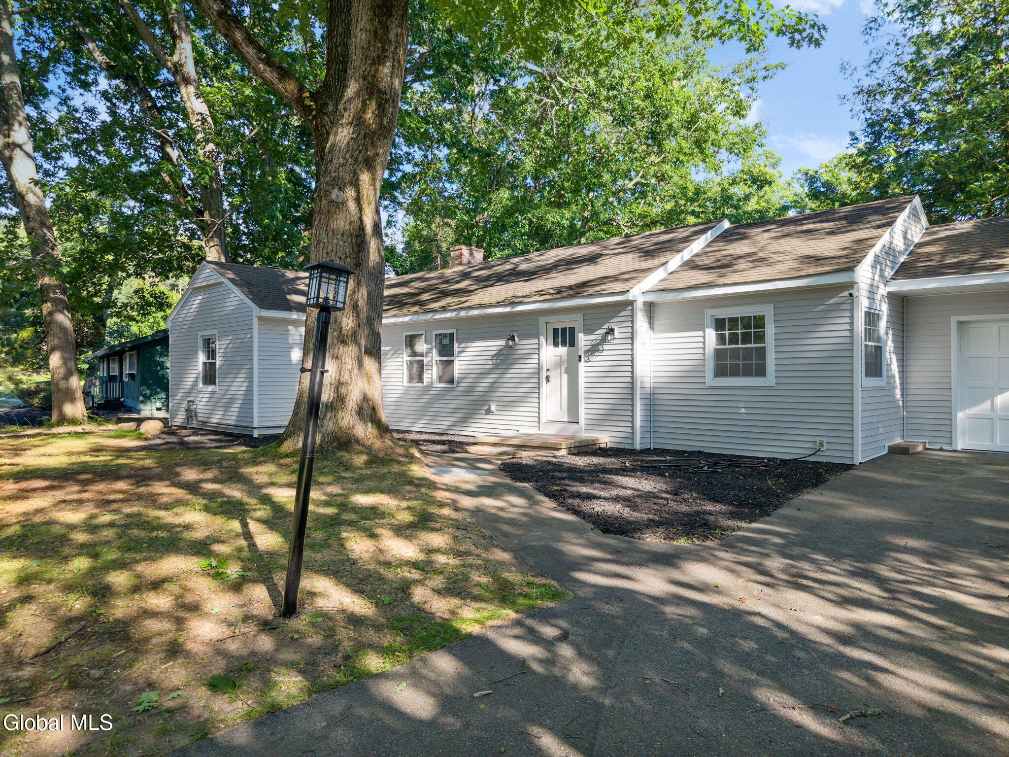 8 Woodland Drive Johnstown NY 12095