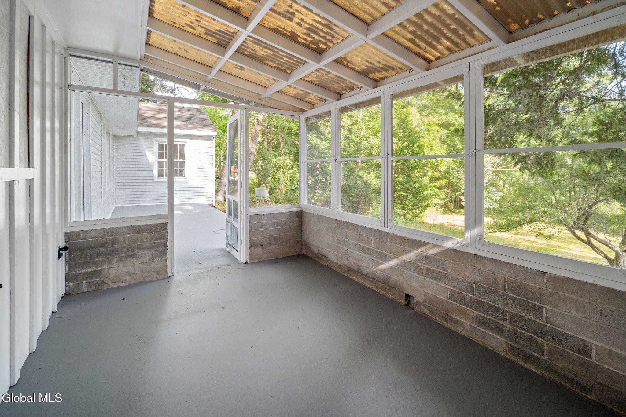 8 Woodland Drive Johnstown NY 12095