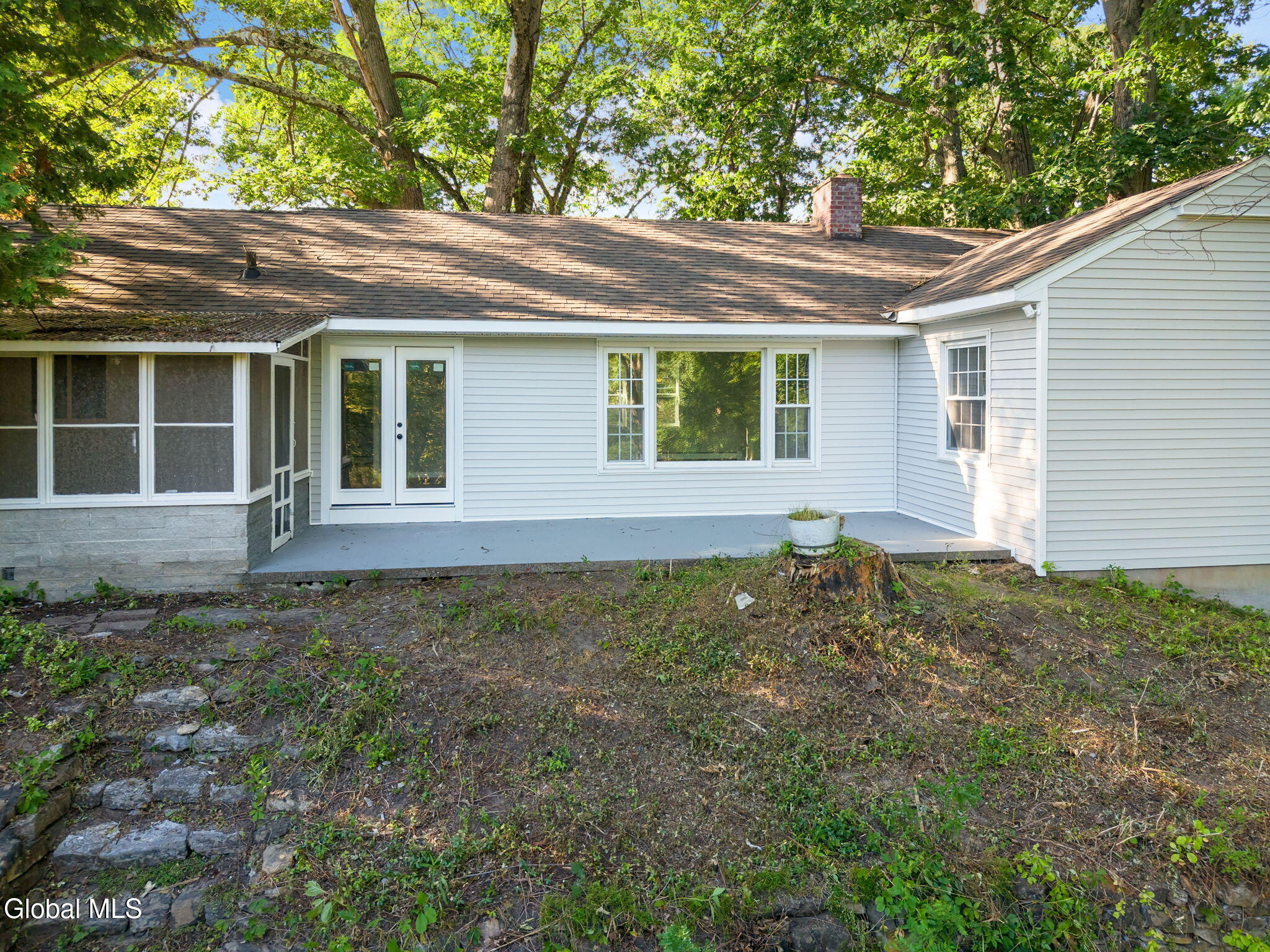 8 Woodland Drive Johnstown NY 12095