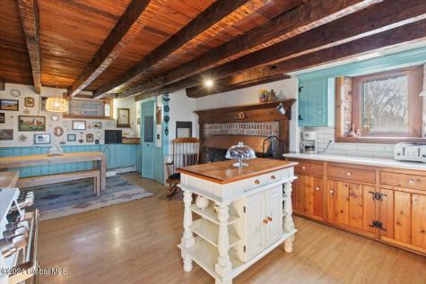 839 Amsterdam Road Glenville NY 12302