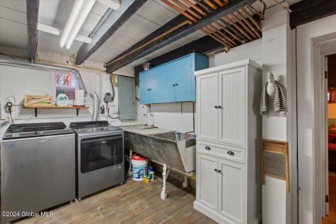 839 Amsterdam Road Glenville NY 12302