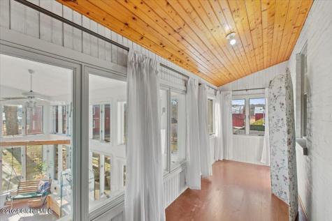 839 Amsterdam Road Glenville NY 12302