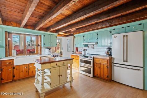 839 Amsterdam Road Glenville NY 12302