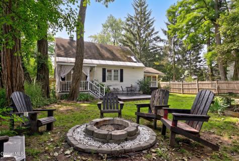 64 Shepard Avenue Schenectady NY 12304