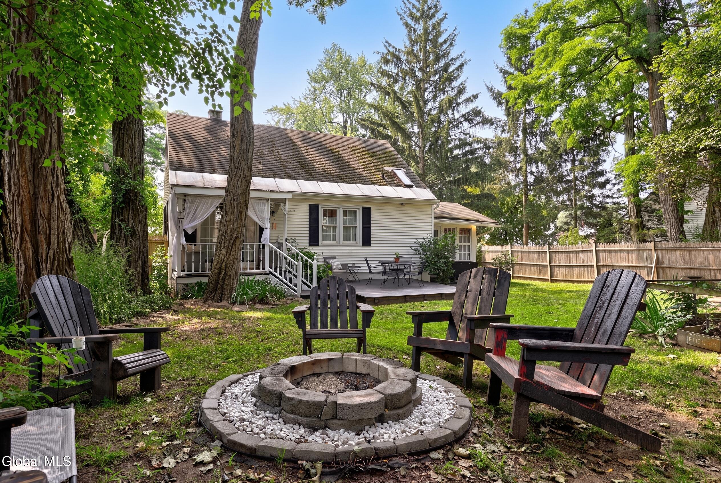 64 Shepard Avenue Schenectady NY 12304