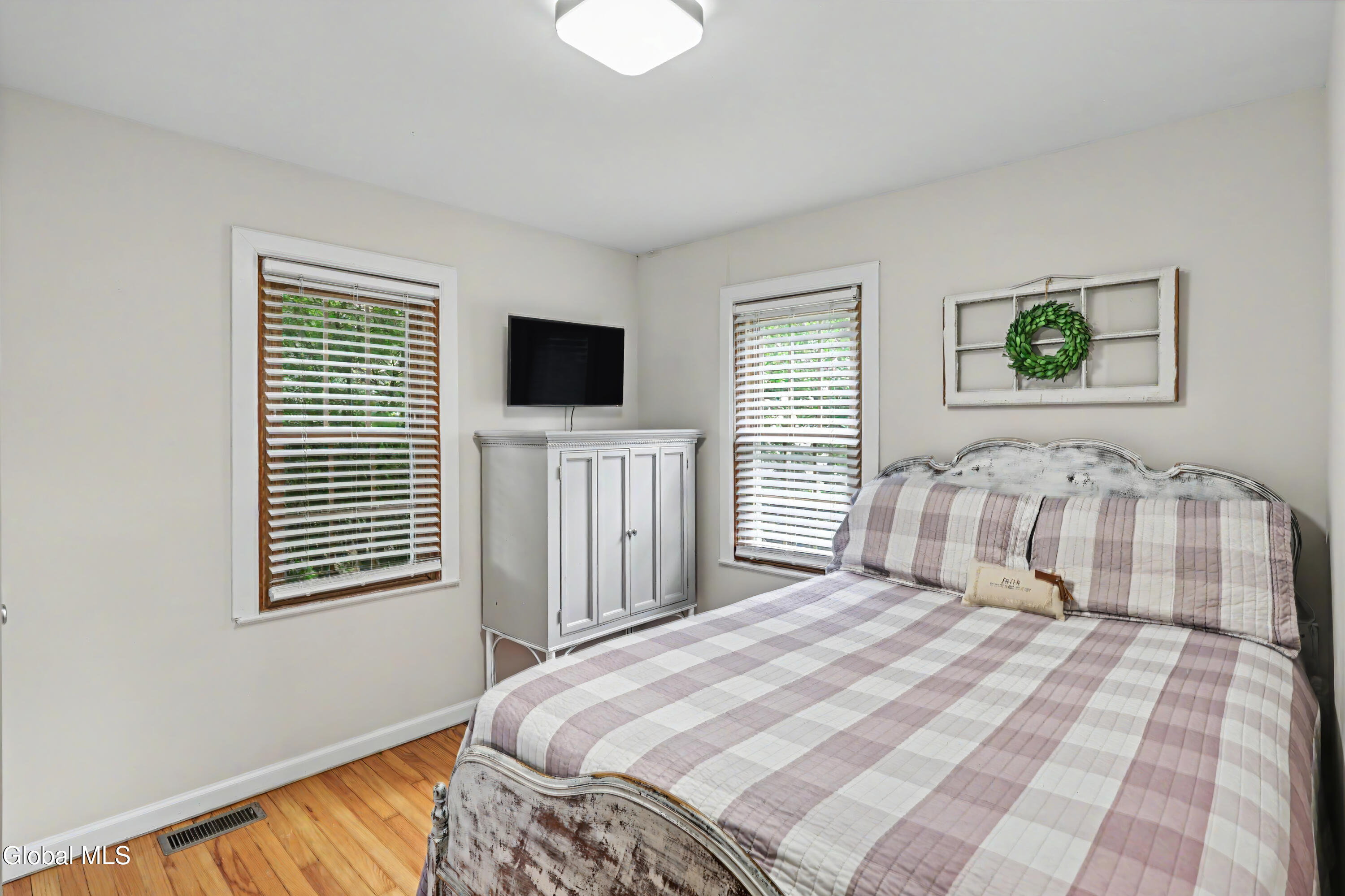 64 Shepard Avenue Schenectady NY 12304
