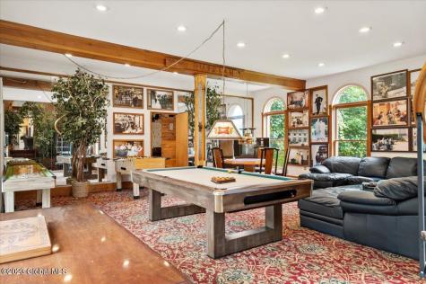 20 Nott Road Rexford NY 12148