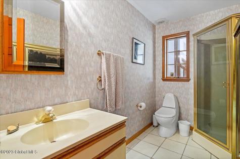 20 Nott Road Rexford NY 12148