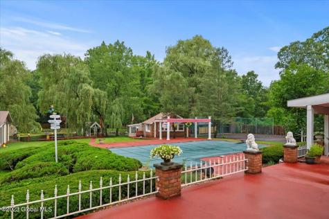 20 Nott Road Rexford NY 12148