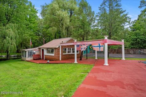 20 Nott Road Rexford NY 12148