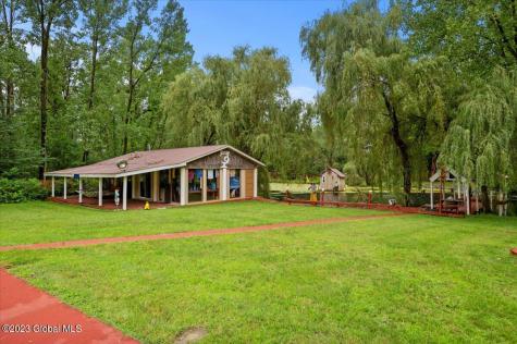 20 Nott Road Rexford NY 12148