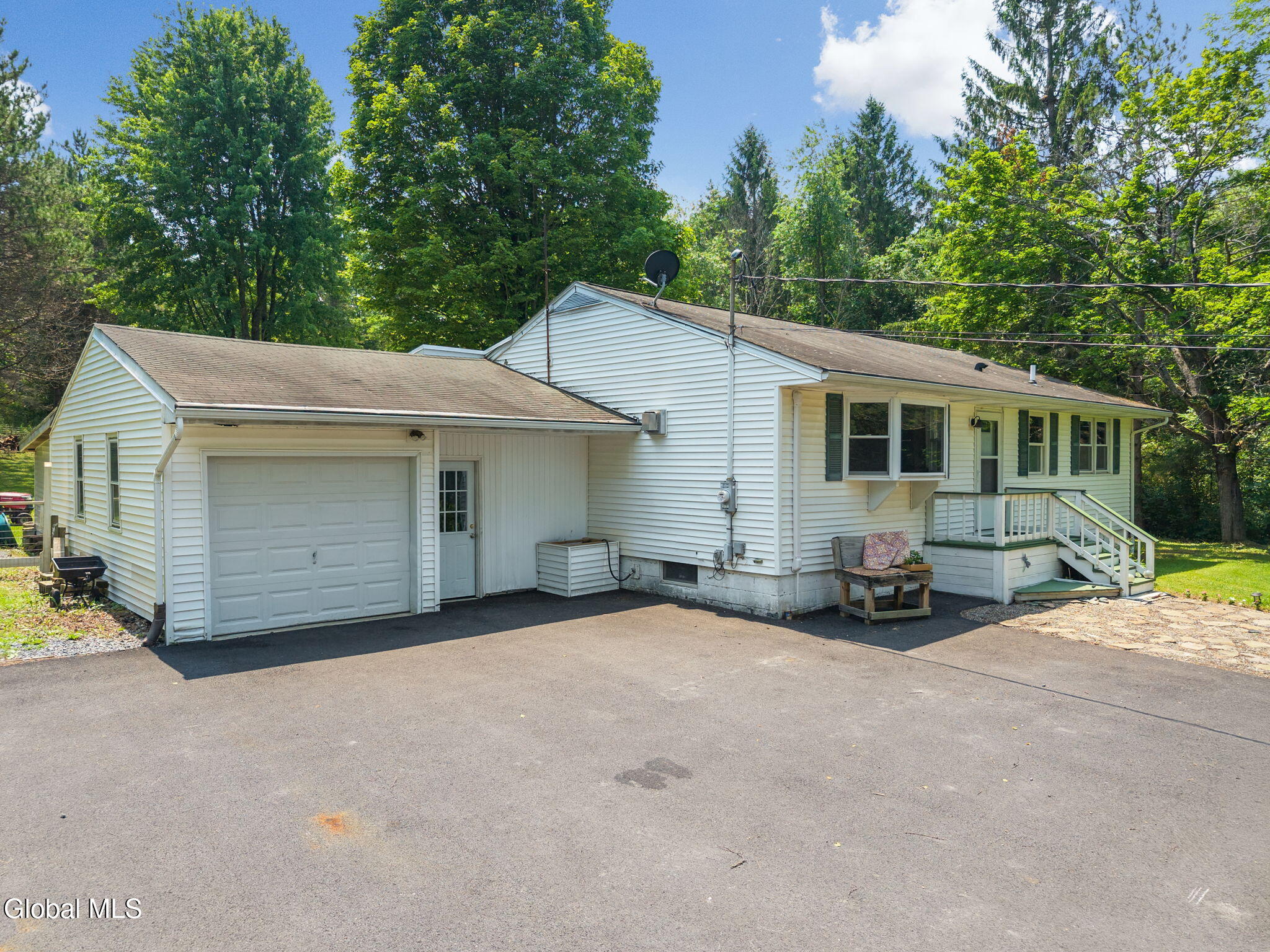 752 State Route 146 Schoharie NY 12053