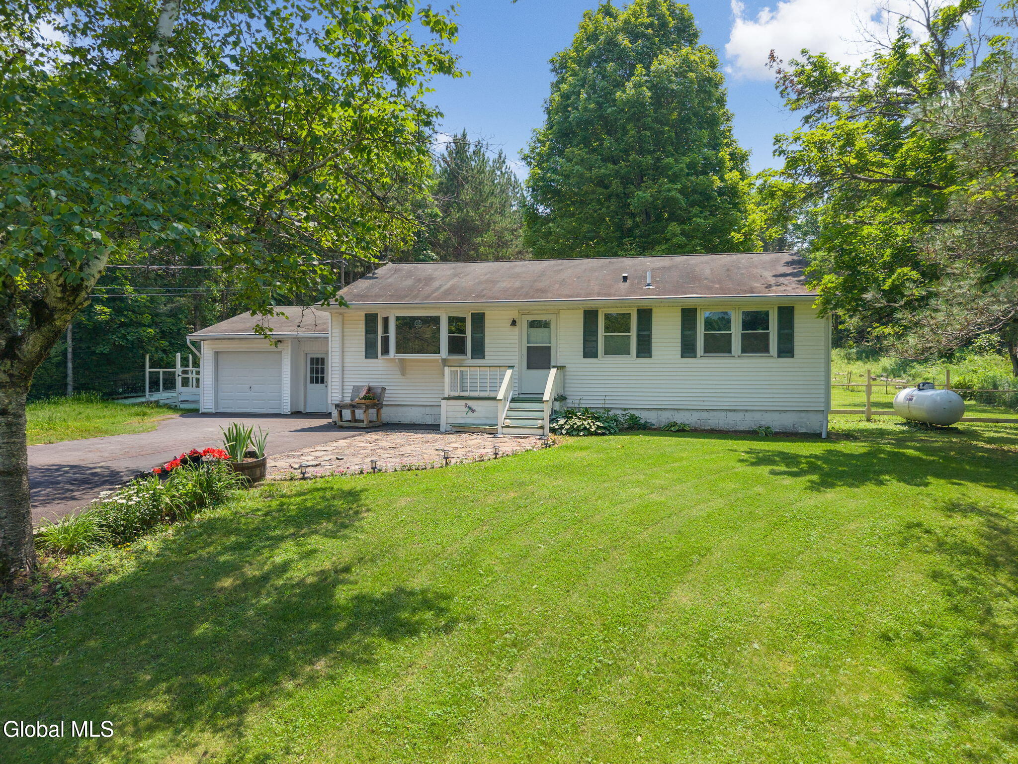 752 State Route 146 Schoharie NY 12053