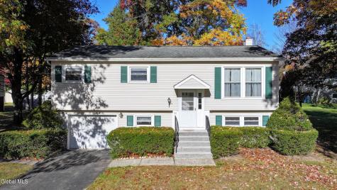 54 Walnut Drive Clifton Park NY 12065