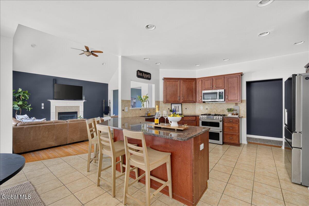 9 Benedict Court Ballston Spa NY 12020