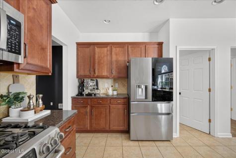 9 Benedict Court Ballston Spa NY 12020